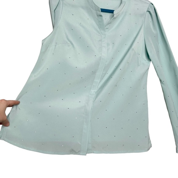 Liz Claiborne Seafoam Green Jeweled Button Front Blouse - Picture 4 of 15